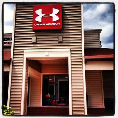 under armour wrentham village outlet.